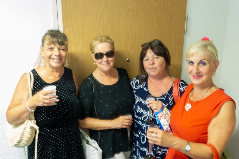 Vernissage-Wellen_und_Meer